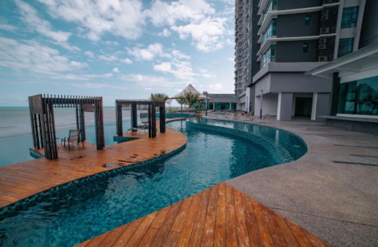 Cozy Seaview Studio At Imperium Residence Tanjung Lumpur Kuantan Exteriér fotografie